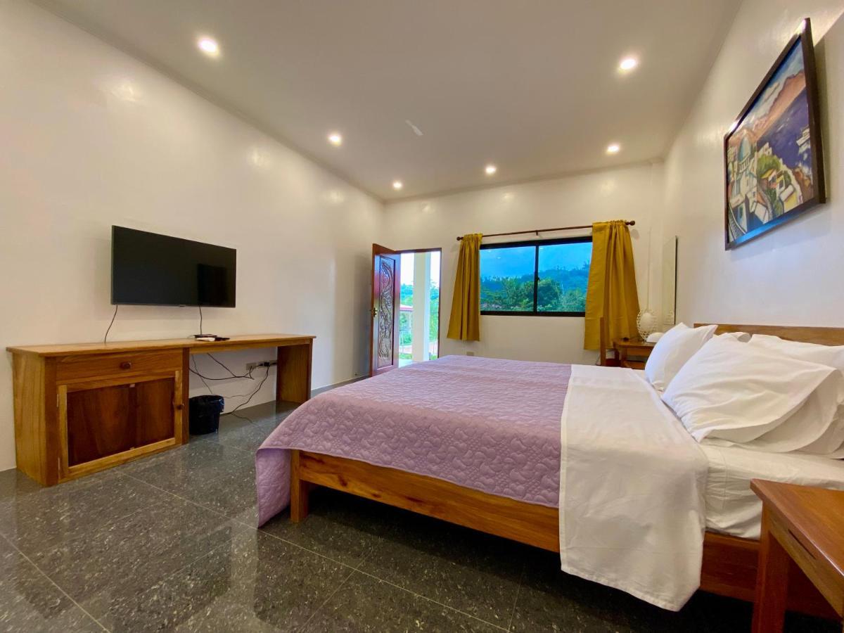 Strutz Art Garden Resort Bangued Exterior photo