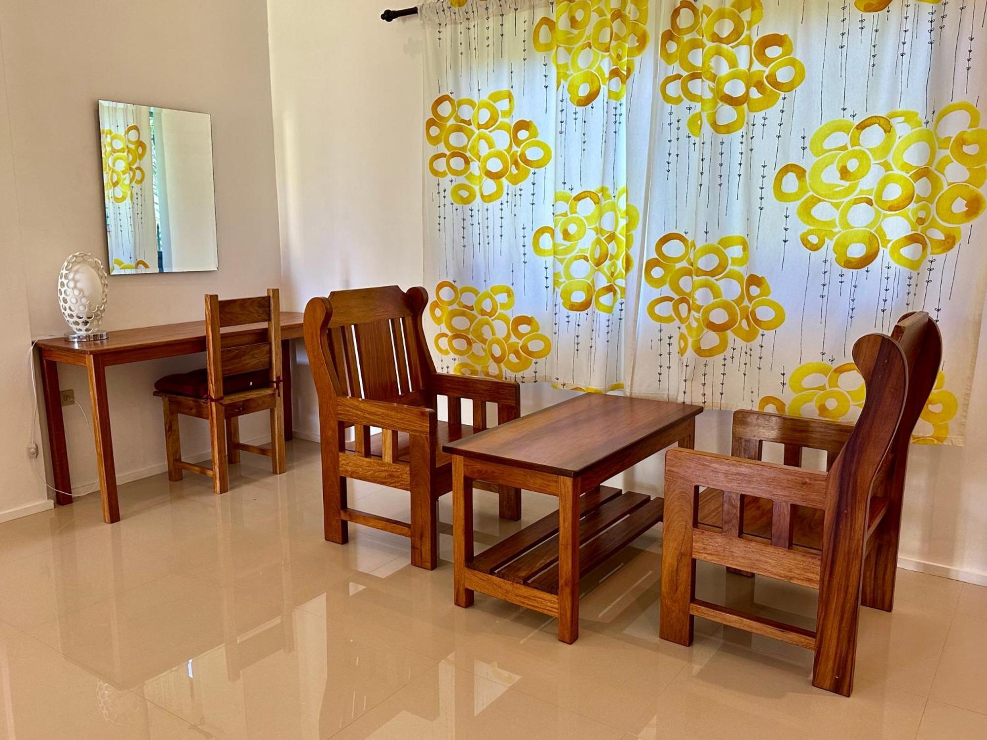 Strutz Art Garden Resort Bangued Exterior photo